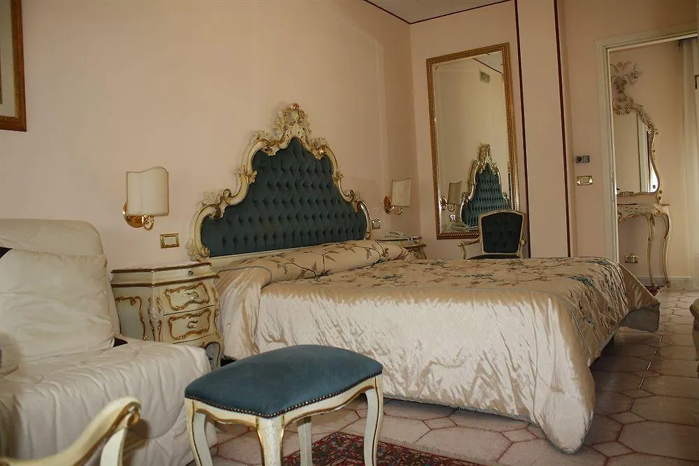 ***  Hotel Villa Serena Marghera Itálie
